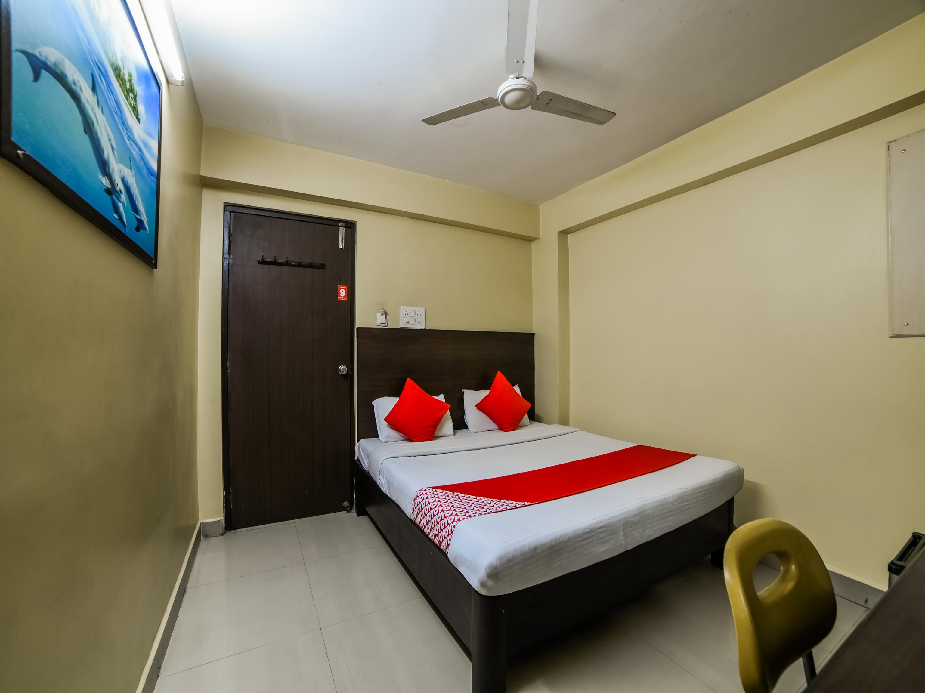Oyo 2840 Kanha Grand Hyderabad Exterior foto