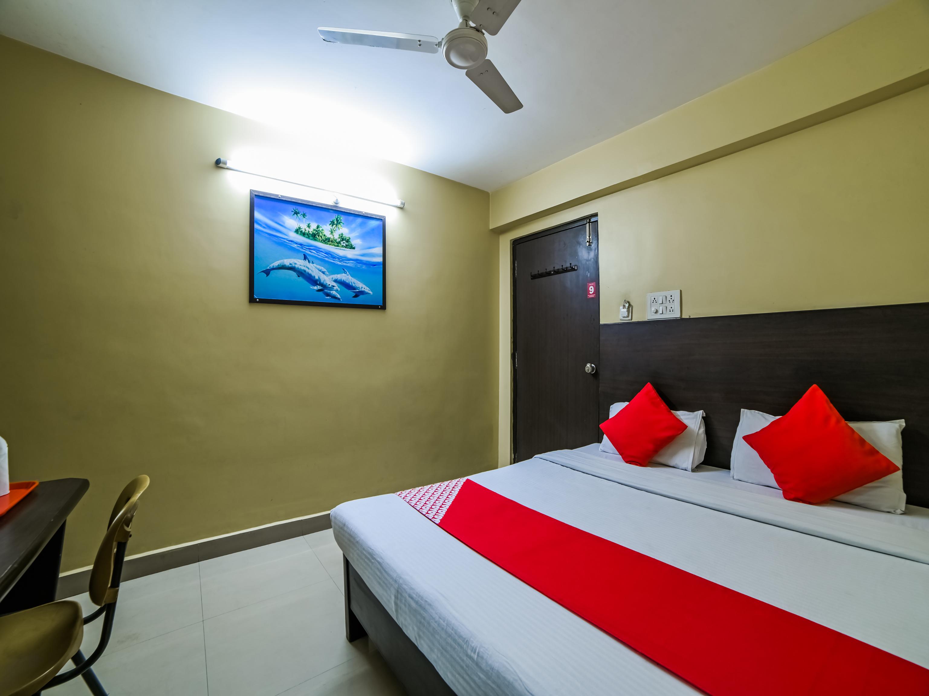 Oyo 2840 Kanha Grand Hyderabad Exterior foto