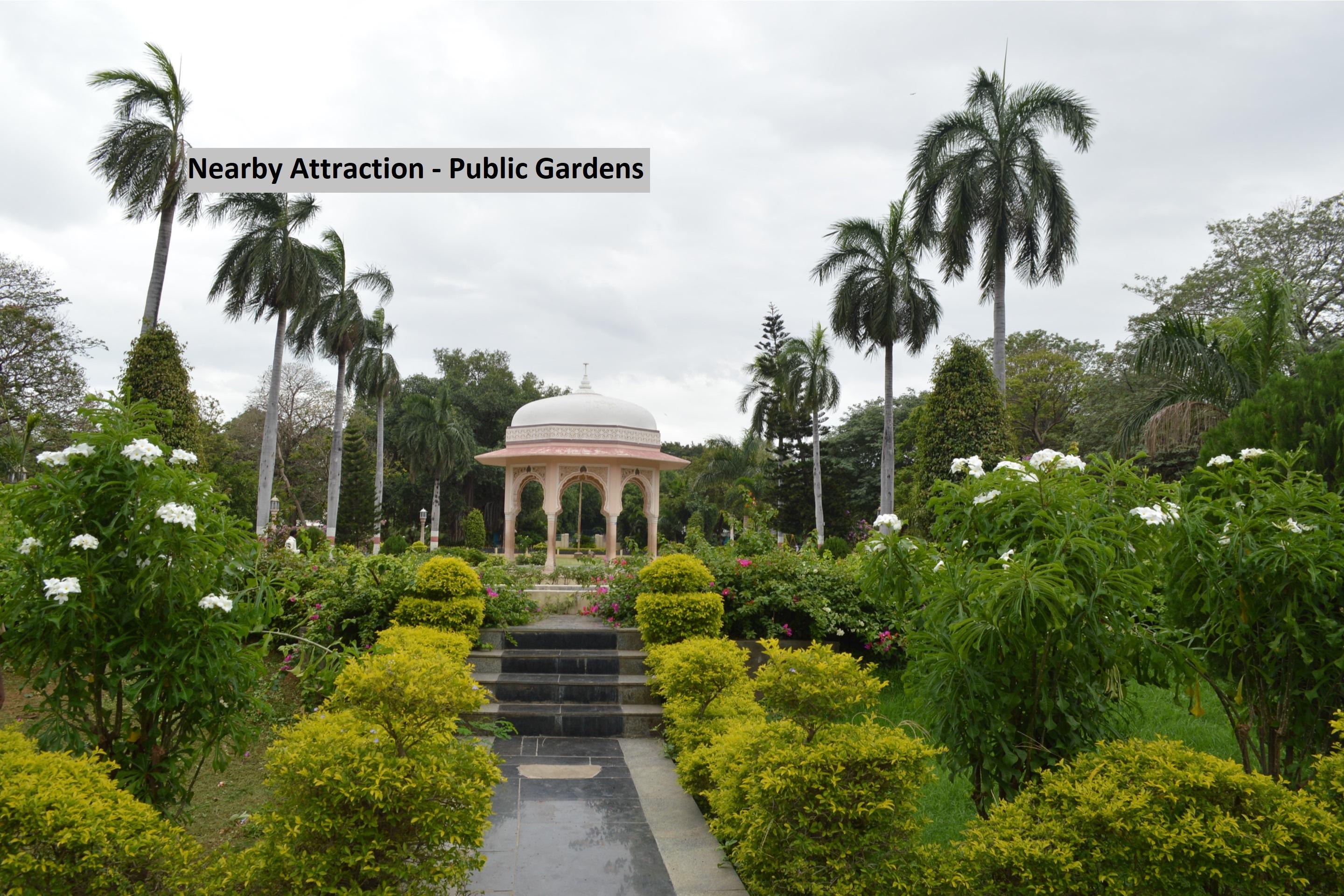Oyo 2840 Kanha Grand Hyderabad Exterior foto